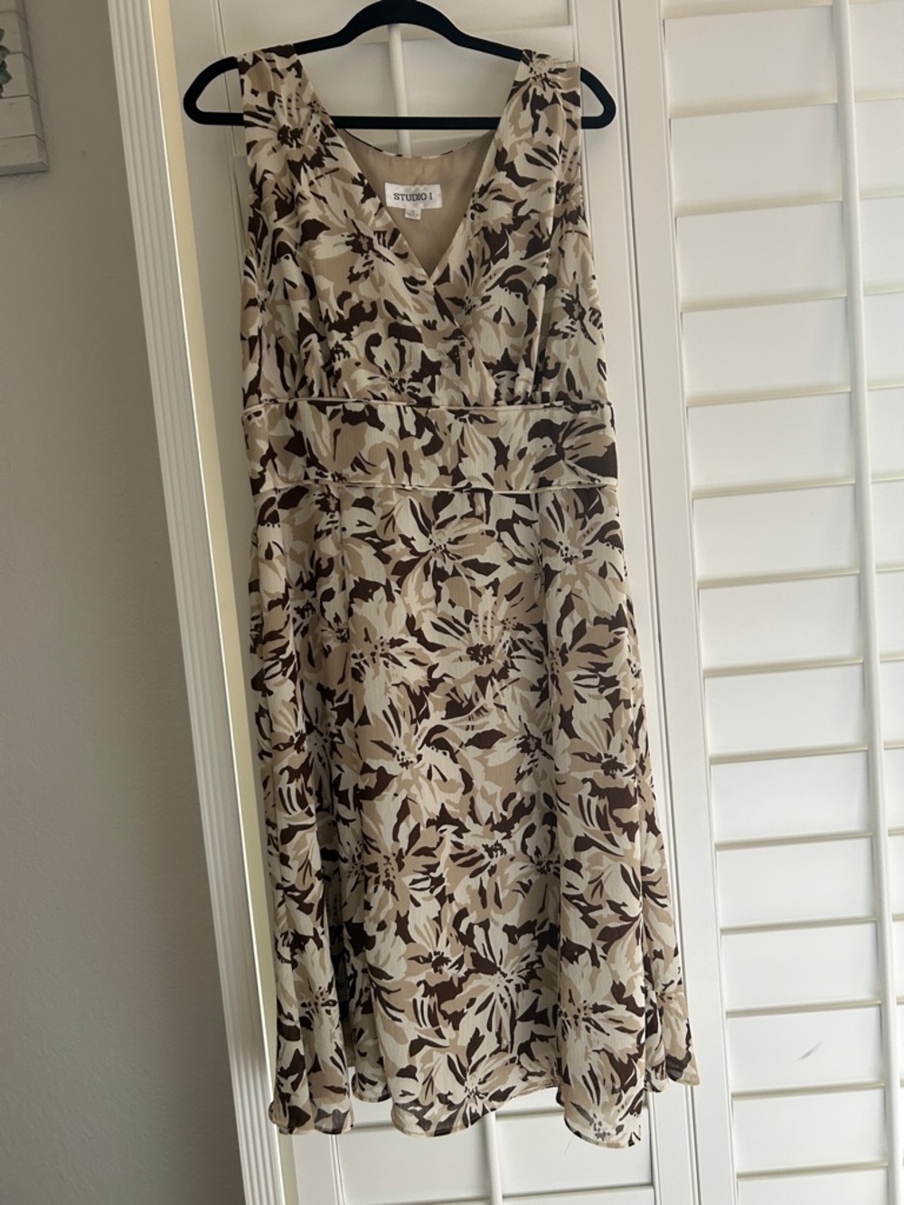 Studio I Beige and Brown Floral Midi Dress